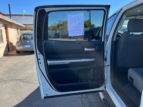 Used 2015 Toyota Tundra SR5 image 30