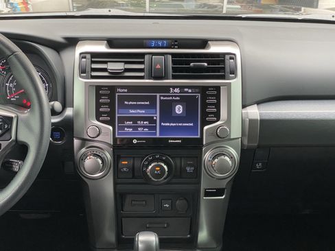 Used 2022 Toyota 4Runner SR5 RWD image 22
