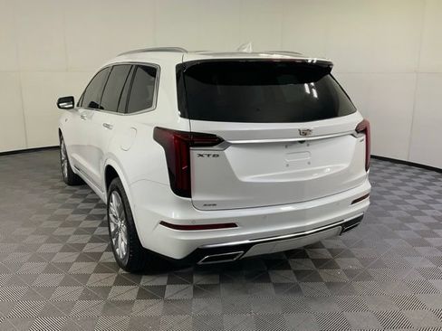 Used 2025 Cadillac XT6 Premium Luxury w/ Platinum Package AWD/4WD image 4