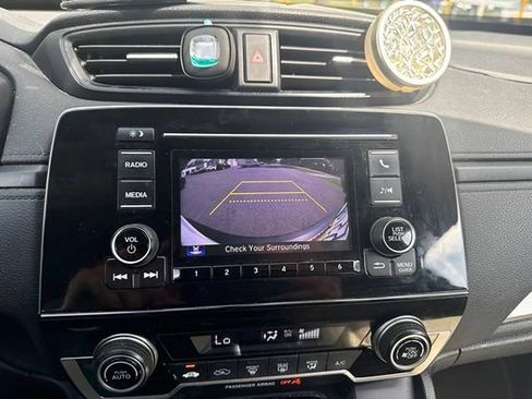 Used 2019 Honda CR-V LX image 12
