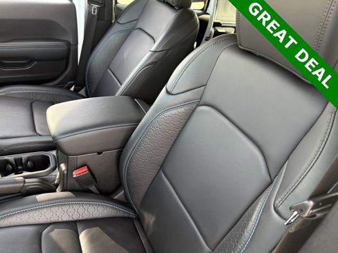 Used 2024 Jeep Wrangler High Altitude image 36
