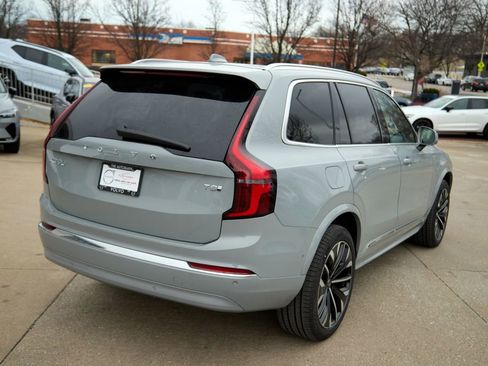 New 2026 Volvo XC90 T8 Plus w/ Protection Package image 9