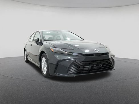 New 2026 Toyota Camry LE image 30