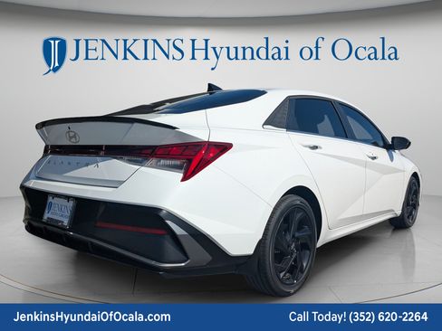 New 2026 Hyundai Elantra SEL Sport Premium FWD image 3
