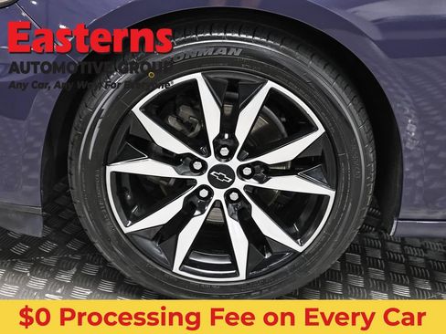 Used 2025 Chevrolet Malibu RS FWD image 31