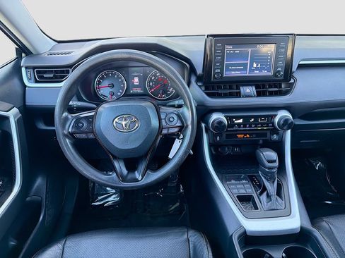 Used 2019 Toyota RAV4 LE w/ All Weather Liner Package AWD/4WD image 20