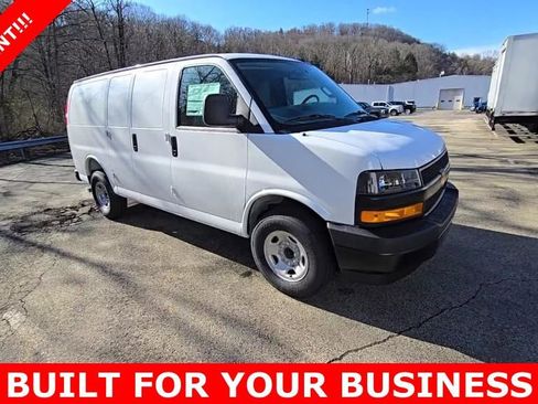 New 2025 Chevrolet Express 2500 w/ Communications Package image 8
