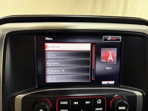 Used 2015 GMC Sierra 2500 SLE w/ SLE Preferred Package AWD/4WD image 29