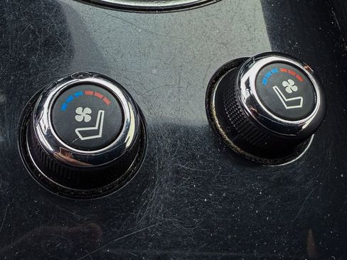 Used 2019 Nissan Maxima Platinum w/ Illumination Package image 13