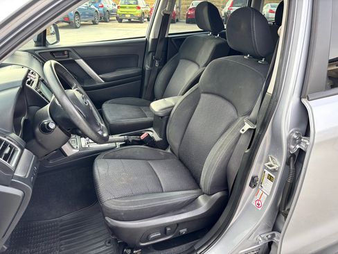 Used 2016 Subaru Forester 2.5i Premium image 18