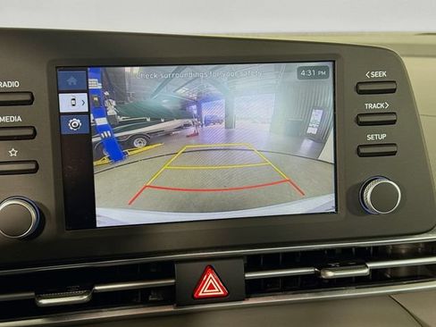 Used 2025 Hyundai Elantra Sport w/ Cargo Package FWD image 15