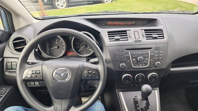 Used 2012 MAZDA MAZDA5 Sport FWD image 21