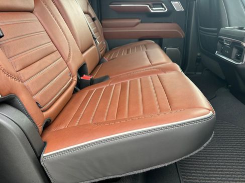 Used 2024 GMC Sierra 1500 Denali Ultimate image 16