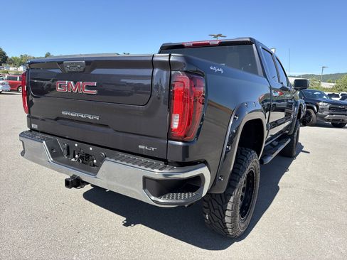 Used 2025 GMC Sierra 1500 SLT AWD/4WD image 7