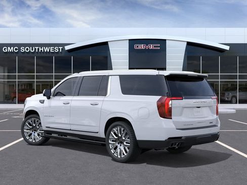New 2026 GMC Yukon XL Denali Ultimate w/ LPO, Illumination Package AWD/4WD image 3