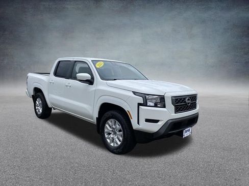 Used 2023 Nissan Frontier SV w/ Technology Package AWD/4WD image 4