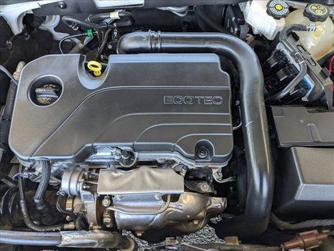 Used 2023 Chevrolet Malibu LT image 23