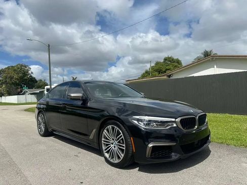 Used 2020 BMW M550i xDrive AWD/4WD image 1