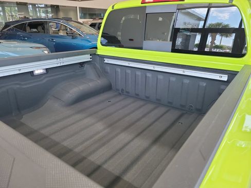 New 2026 Nissan Frontier PRO-4X w/ Pro-4x Convenience Package AWD/4WD image 6