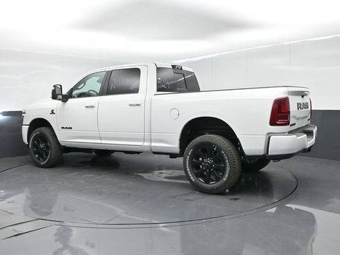 New 2026 RAM 2500 Laramie w/ Night Edition AWD/4WD image 6