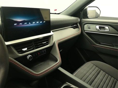 New 2026 Ford Explorer ST-Line image 12