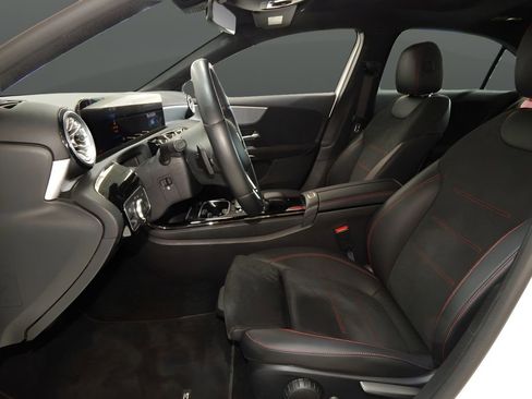 Used 2022 Mercedes-Benz A 220 4MATIC image 15