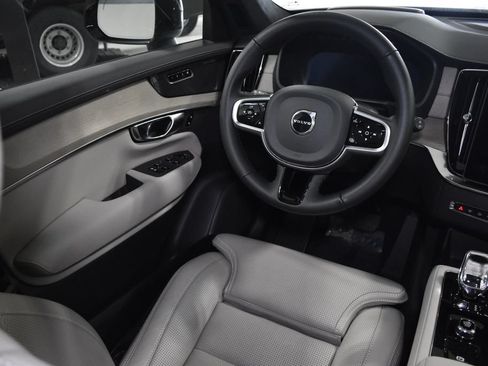 Used 2026 Volvo XC90 B6 Ultra w/ Lounge Package AWD/4WD image 27