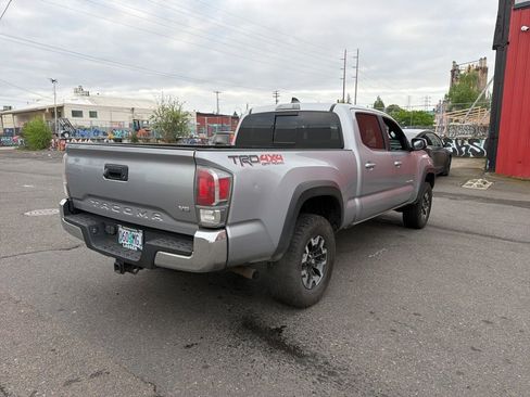 Used 2020 Toyota Tacoma TRD Off-Road AWD/4WD image 5