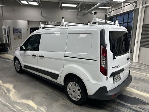 Used 2018 Ford Transit Connect XLT image 27