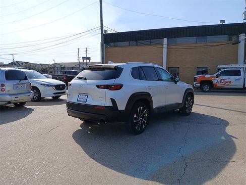 Used 2025 MAZDA CX-50 2.5 Hybrid w/ Premium Plus Pkg image 3