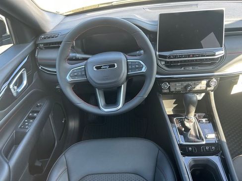 New 2026 Jeep Compass Trailhawk AWD/4WD image 12