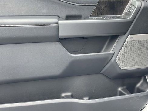 New 2025 Ford F250 Lariat image 11