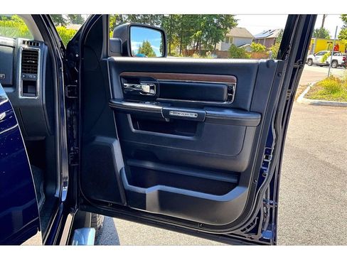 Used 2013 RAM 1500 Laramie w/ Convenience Group AWD/4WD image 24