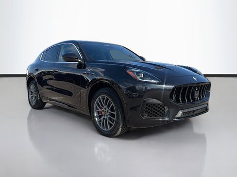 Certified 2024 Maserati Grecale GT image 1