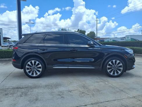 Used 2020 Lincoln Corsair Reserve w/ Equipment Group 201A FWD image 8