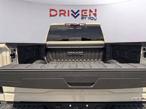 New 2026 GMC Sierra 2500 AT4 w/ AT4 Premium Plus Package AWD/4WD image 35
