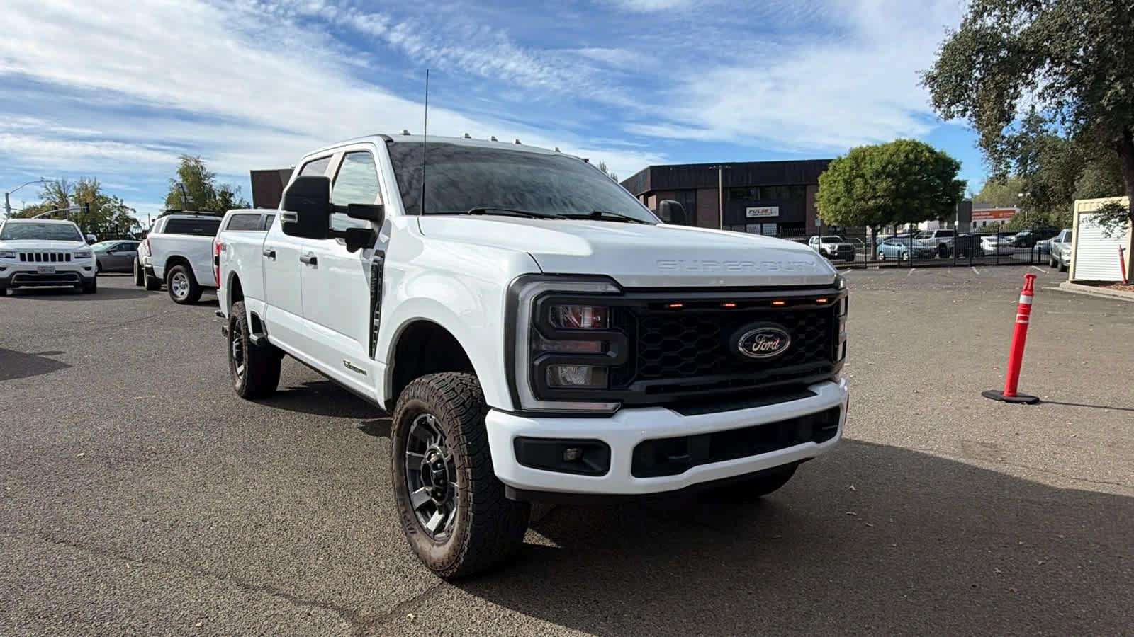Used 2023 Ford F250 XL w/ STX Appearance Package AWD/4WD image 3
