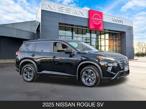 Certified 2025 Nissan Rogue SV image 6
