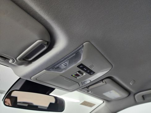 Used 2024 Toyota RAV4 XLE image 13