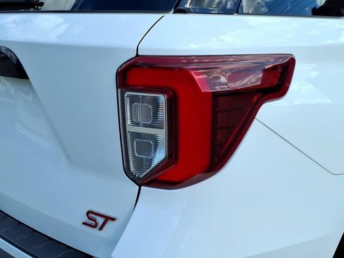 Used 2023 Ford Explorer ST w/ Equipment Group 401A AWD/4WD image 9