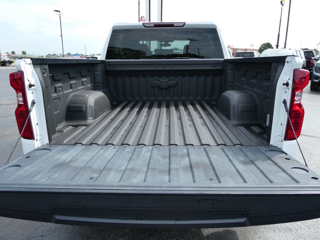 Certified 2020 Chevrolet Silverado 1500 LT w/ All-Star Edition AWD/4WD image 17