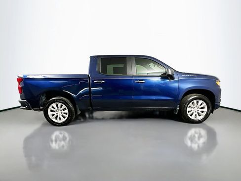 Used 2022 Chevrolet Silverado 1500 Custom AWD/4WD image 7
