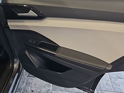 New 2026 Volkswagen Taos S AWD/4WD image 15