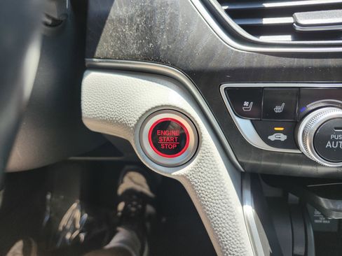 Used 2019 Honda Accord Touring image 10