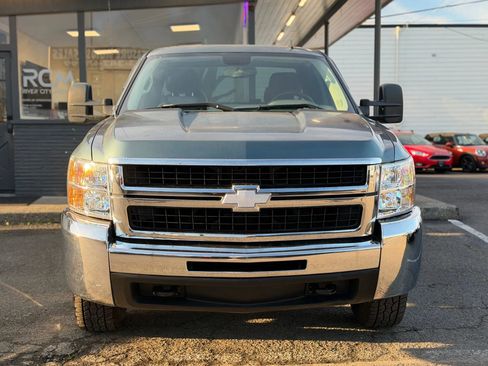 Used 2007 Chevrolet Silverado 2500 W/T w/ LS Package image 2