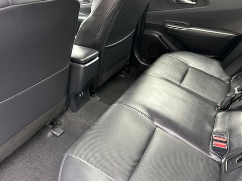 Certified 2023 Toyota Prius XLE FWD image 12