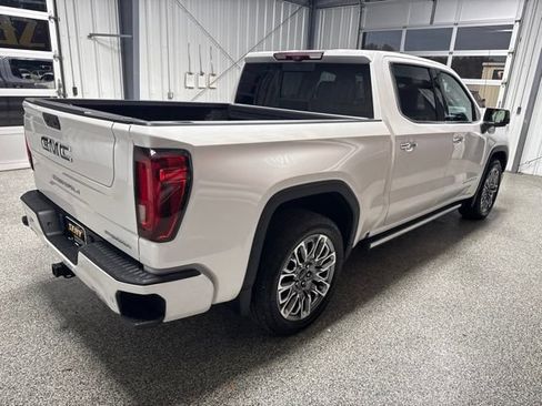 Used 2023 GMC Sierra 1500 Denali Ultimate AWD/4WD image 22