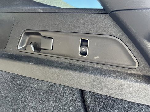 Certified 2023 Mercedes-Benz GLE 53 AMG 4MATIC image 31