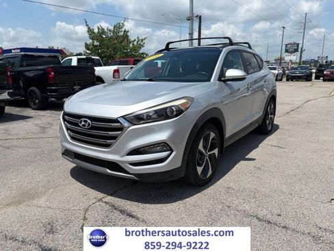 Used 2016 Hyundai Tucson Limited w/ Option Group 03 FWD image 1