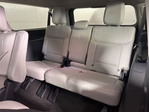 New 2026 Ford Expedition Max Platinum AWD/4WD image 11